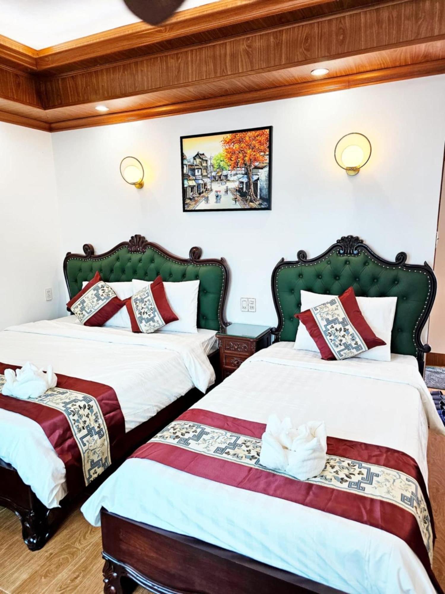 Sky Hotel Vang Vieng Exteriér fotografie